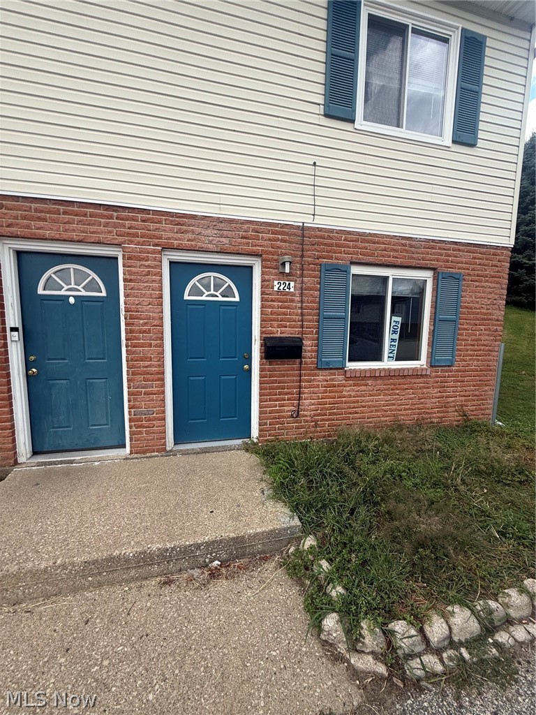 224 Lilac Place Property Photo 1