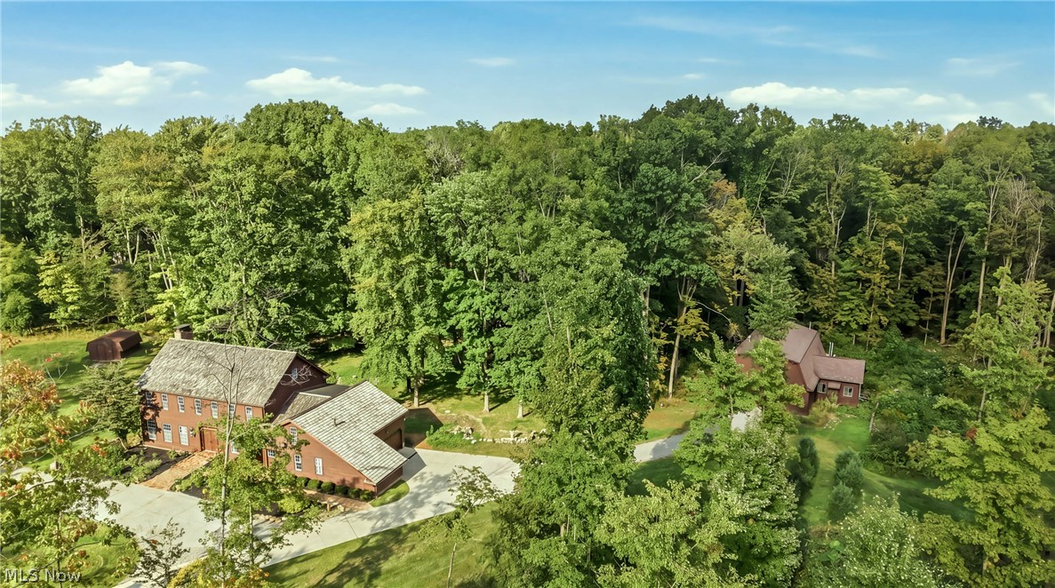 6859 Fairground Boulevard Property Photo 2