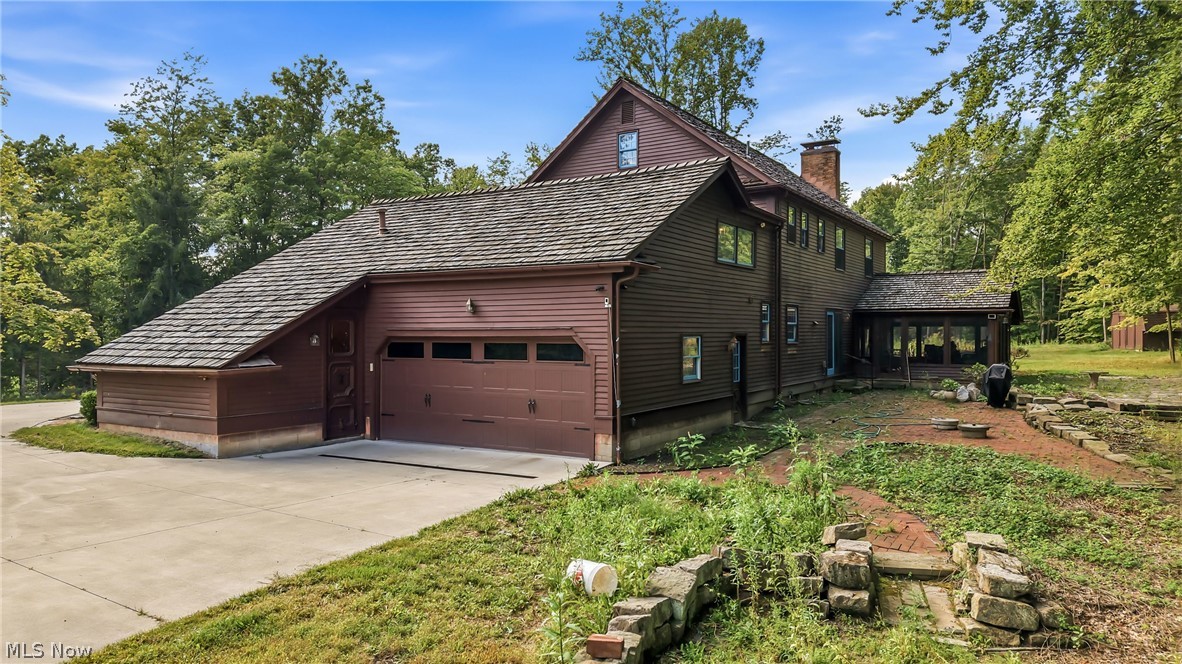 6859 Fairground Boulevard Property Photo 7