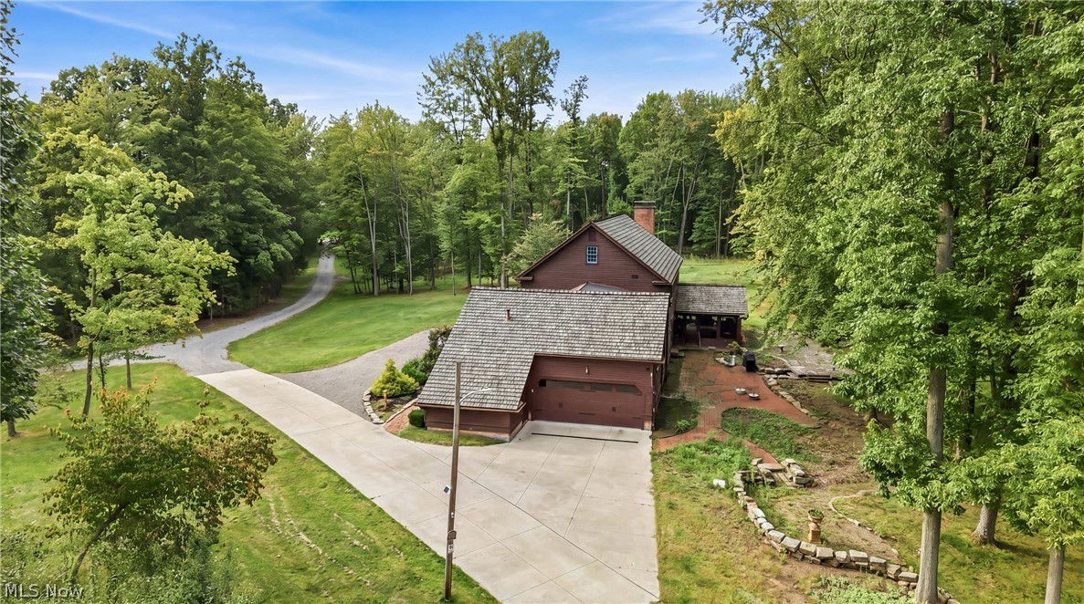 6859 Fairground Boulevard Property Photo 8