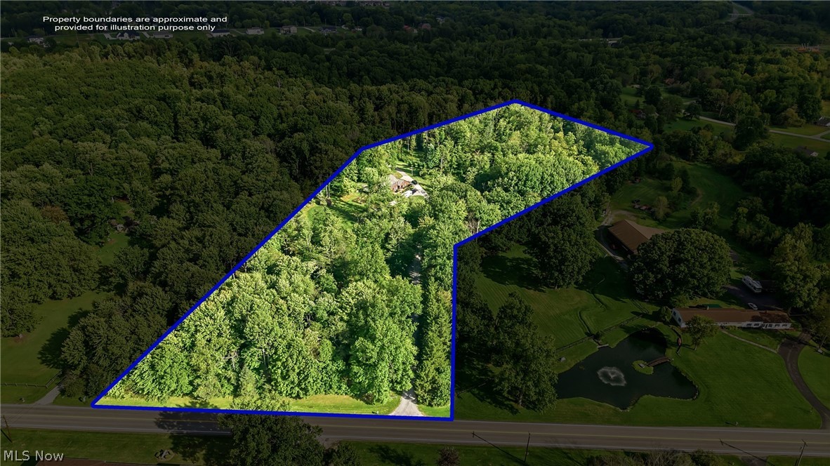 6859 Fairground Boulevard Property Photo 9