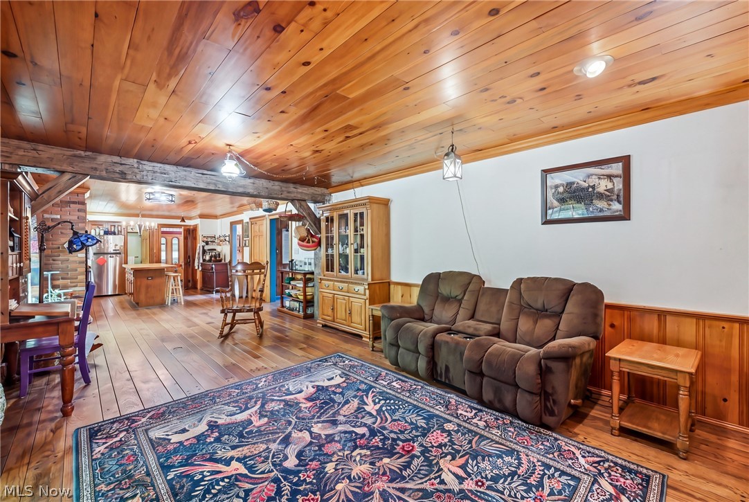 6859 Fairground Boulevard Property Photo 16