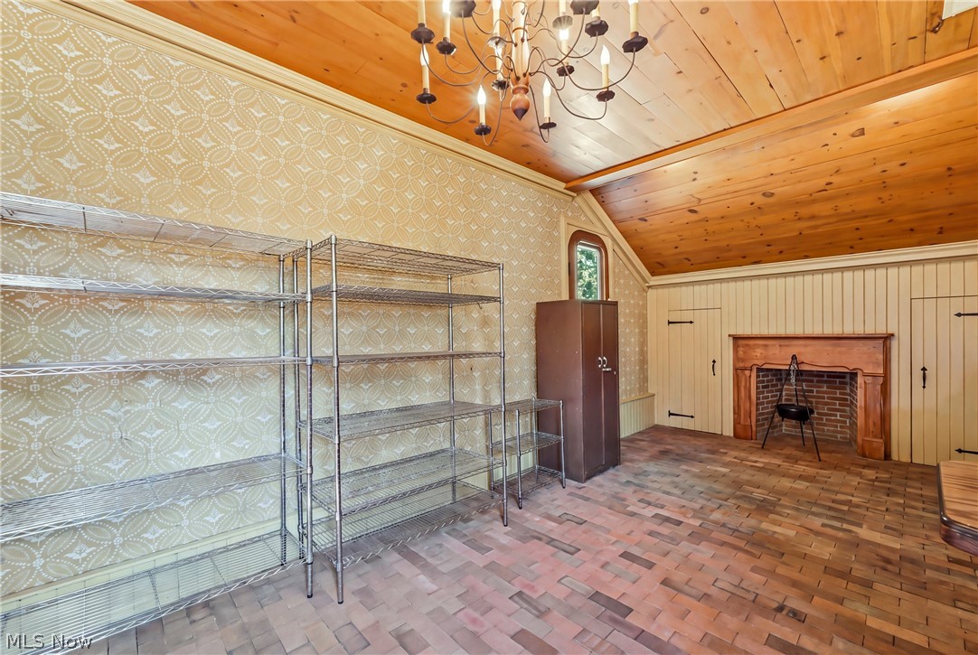 6859 Fairground Boulevard Property Photo 23