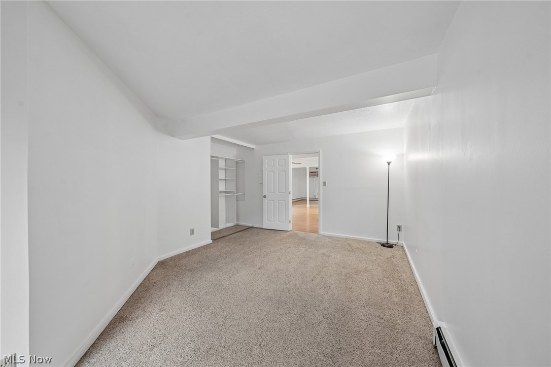 1583 Treetop Trail B Property Photo 15