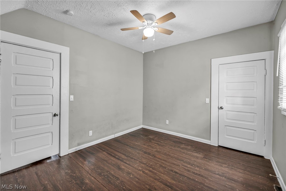 228 Gates Property Photo 4