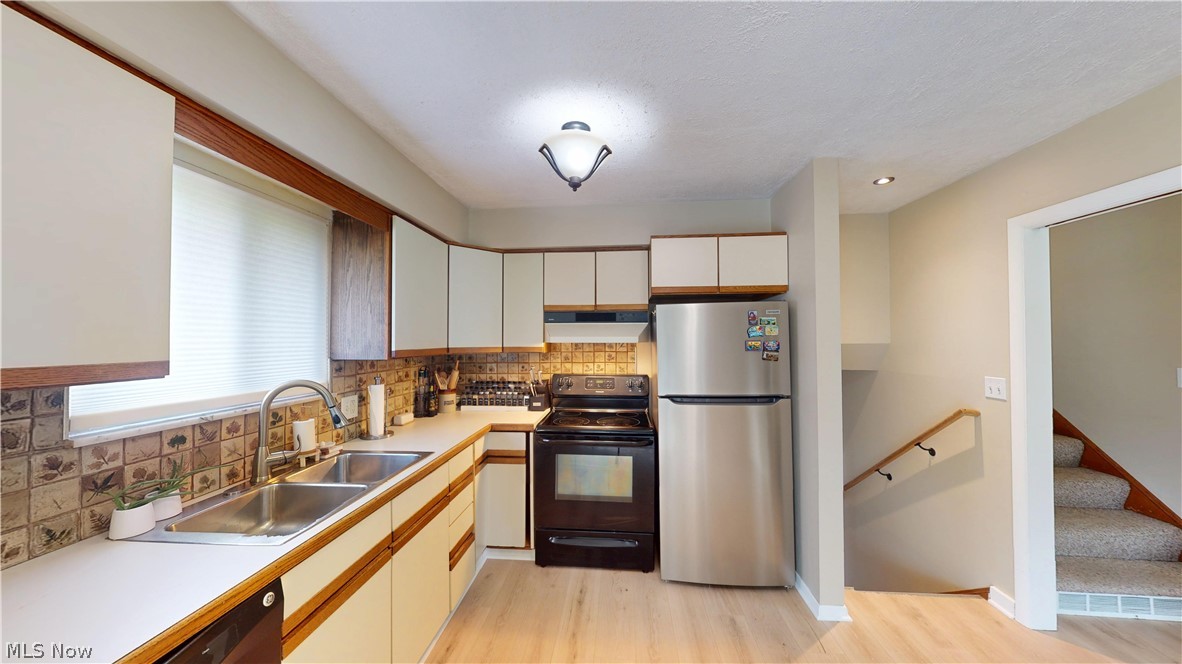 9260 Avery Road Property Photo 14