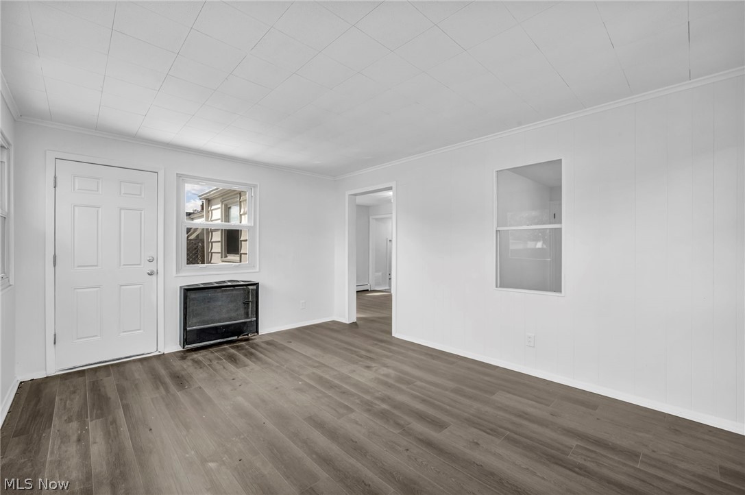 1361 Leavitt Road Property Photo 20