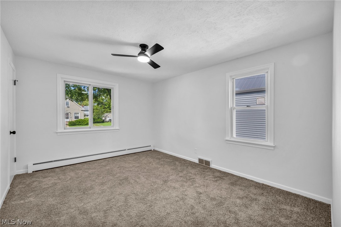 1361 Leavitt Road Property Photo 24