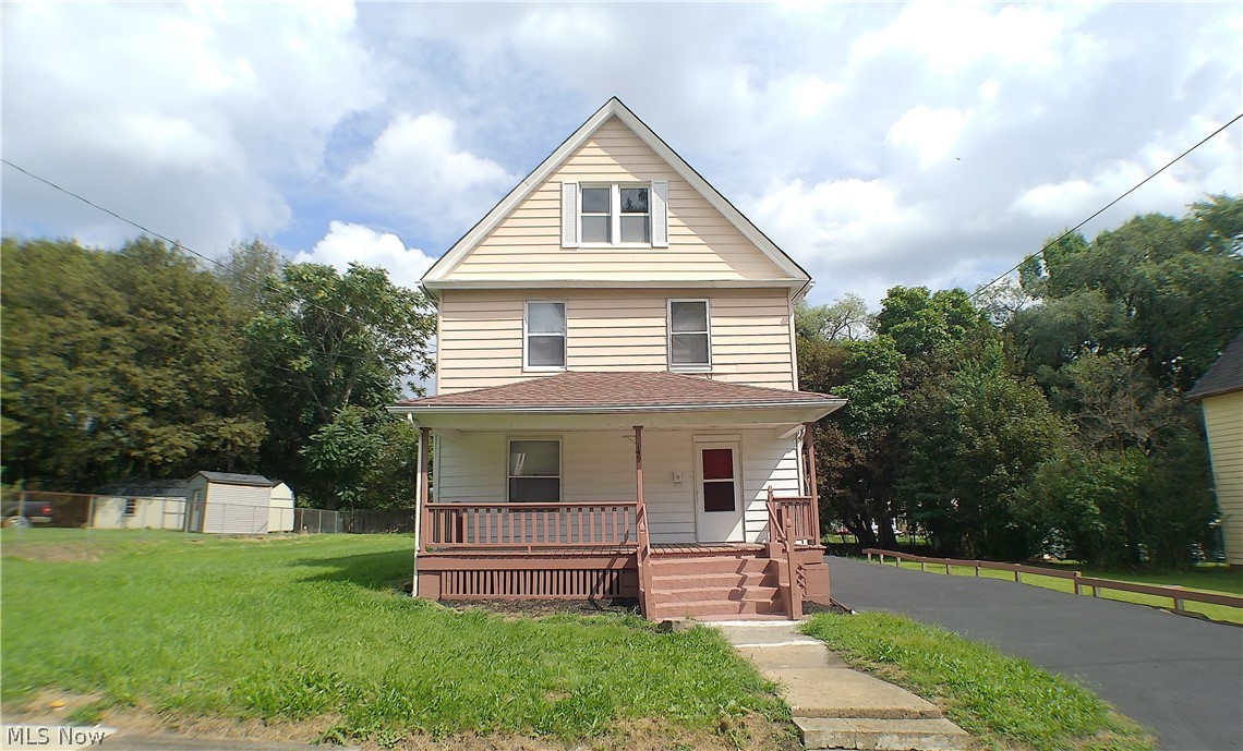 149 S Truesdale Avenue Property Photo 1