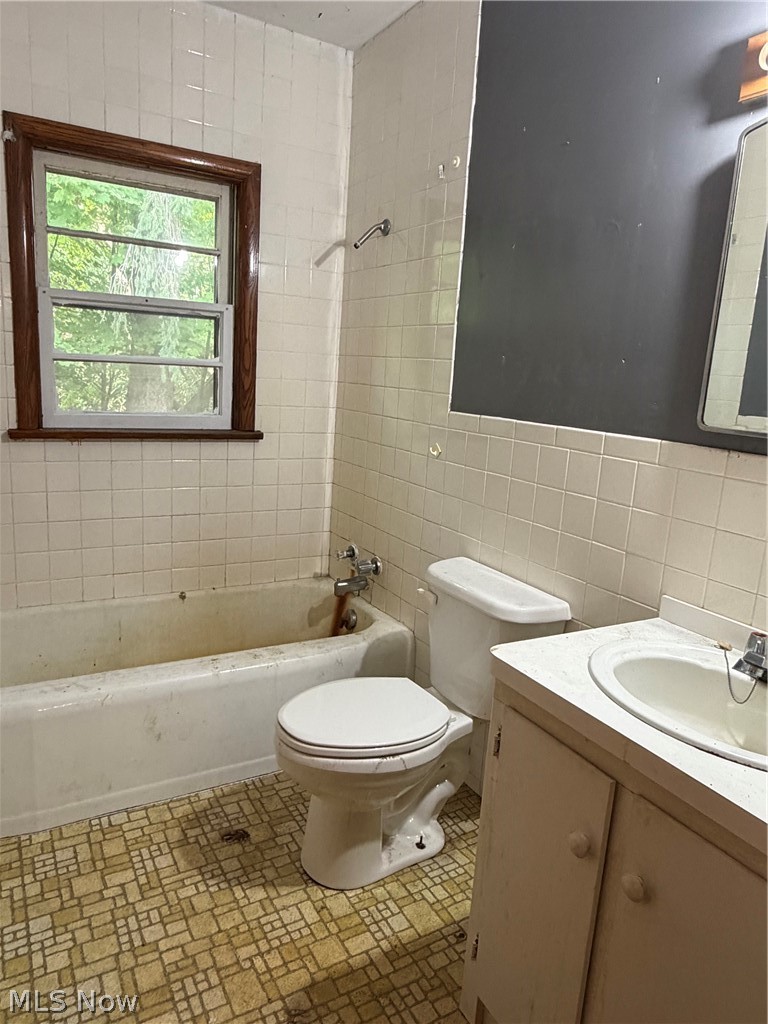 1700 Holly Drive Property Photo 24