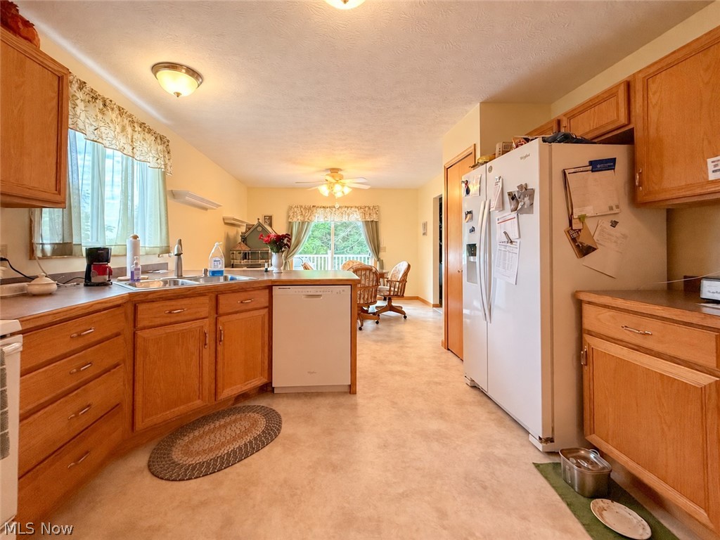 135 Pondview Circle Property Photo 4