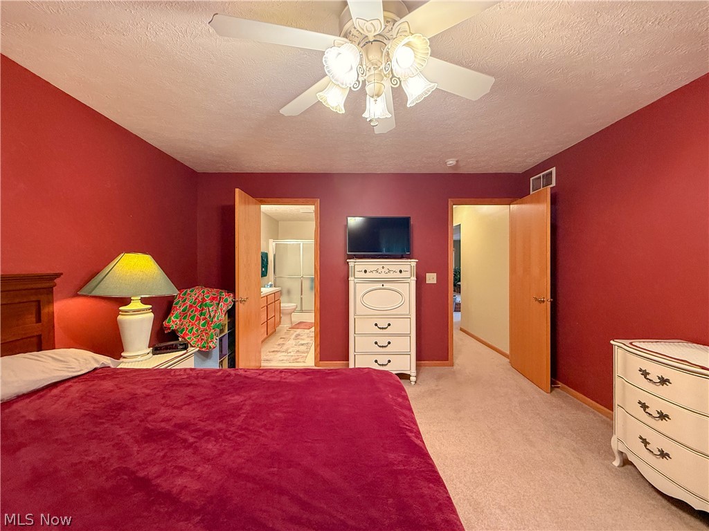 135 Pondview Circle Property Photo 15