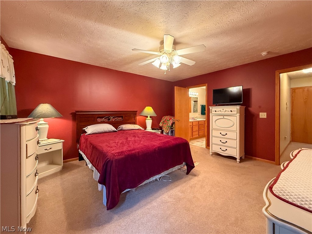 135 Pondview Circle Property Photo 16