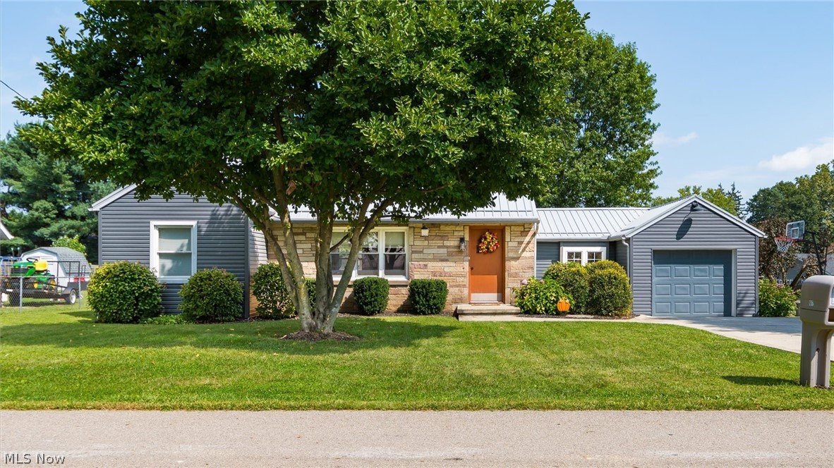 1617 Doaks Lane Property Photo 1