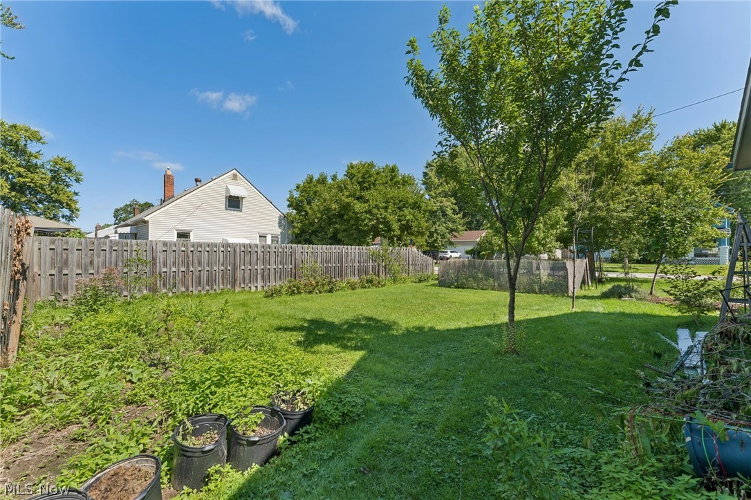 333 High Street Property Photo 38