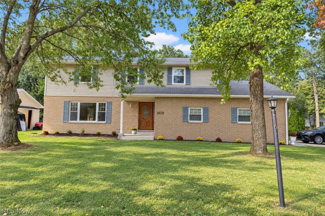 6820 Chadbourne Drive Property Photo 1