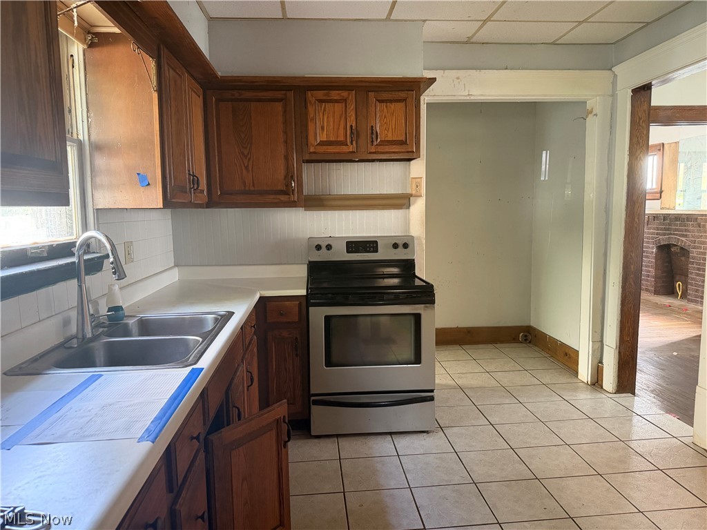 156 Aqueduct Street Property Photo 8