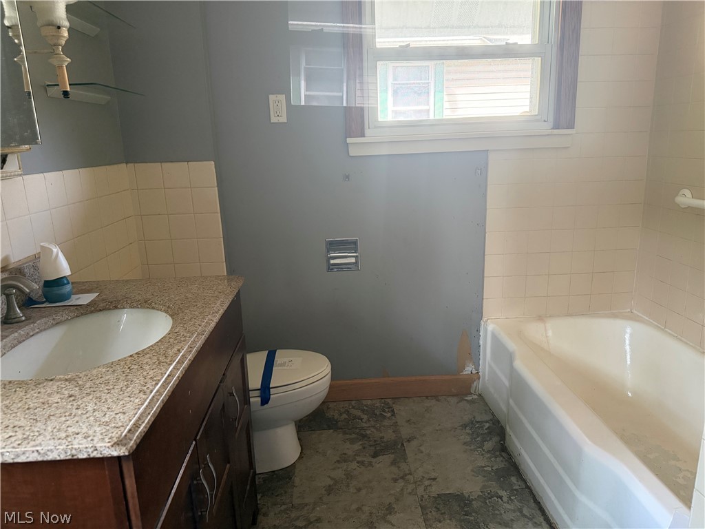 156 Aqueduct Street Property Photo 14