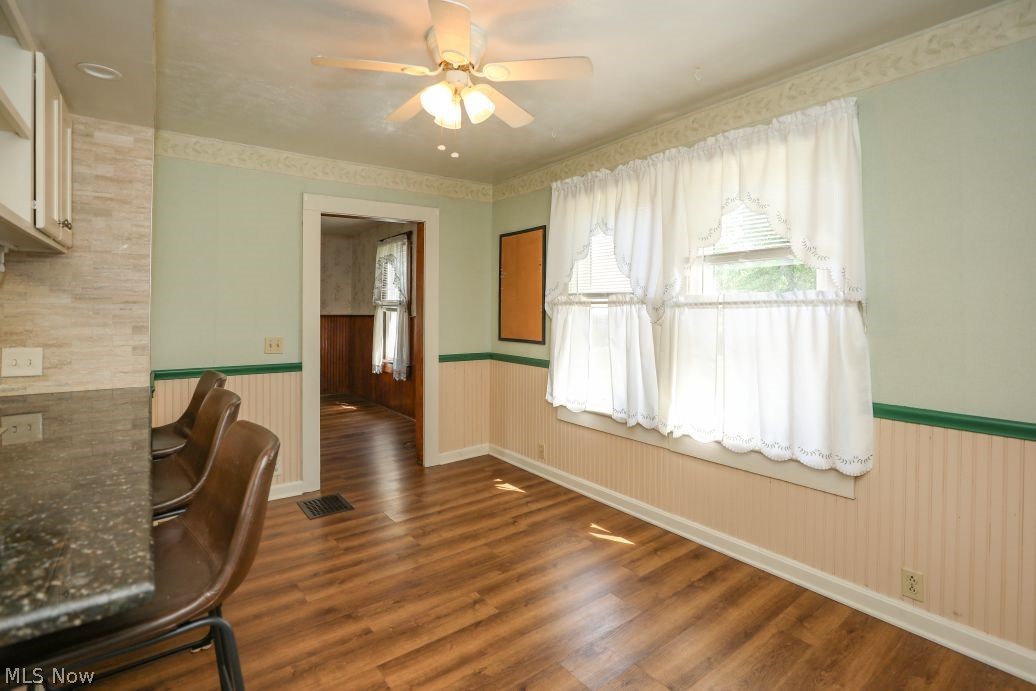 504 E Maple Lane Property Photo 17