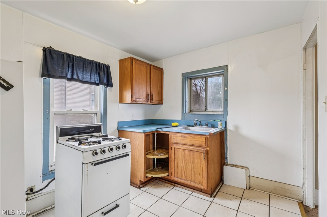 5810 West Boulevard Property Photo 12