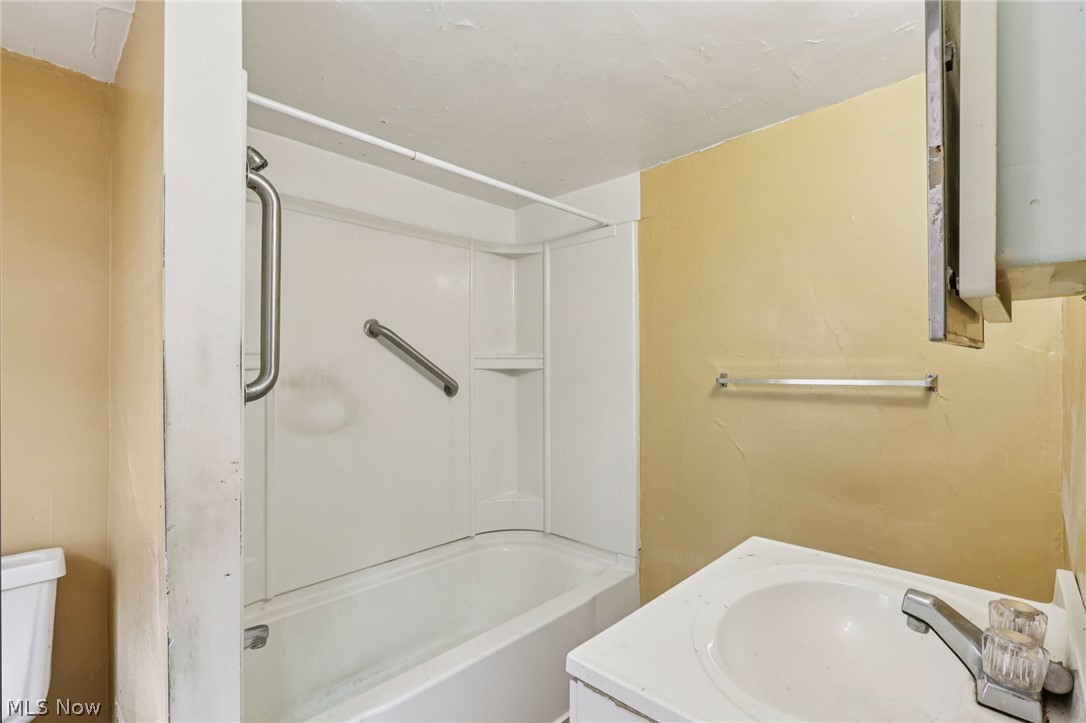 5810 West Boulevard Property Photo 20