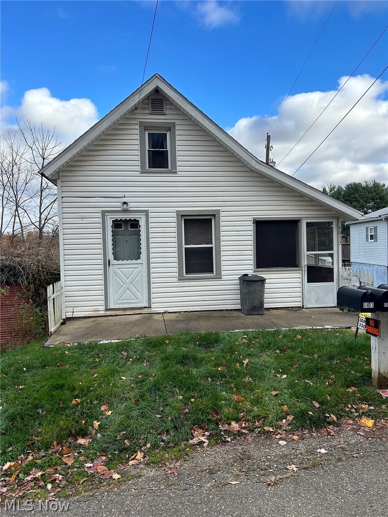 6813 Superior Road SE