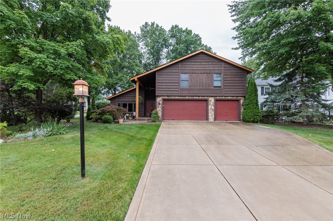 20757 Parkwood Lane