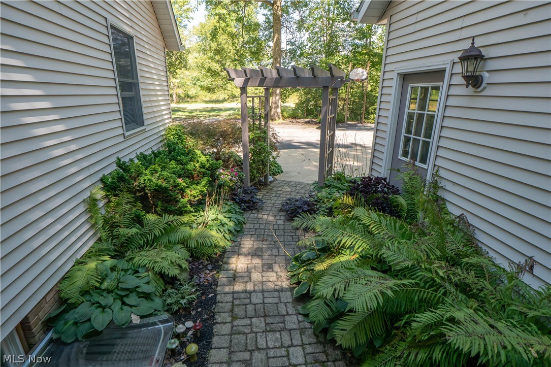 2332 Porter Road Property Photo 44