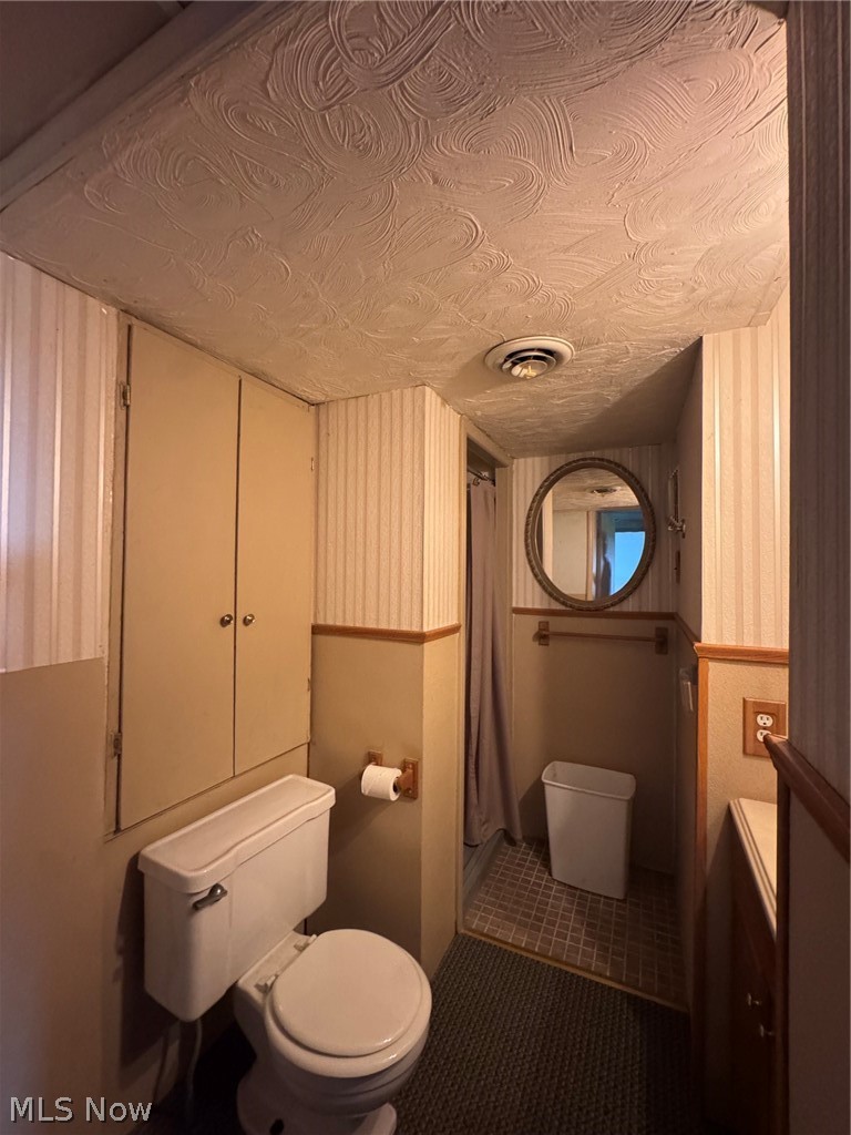 202 E Park Avenue Property Photo 16
