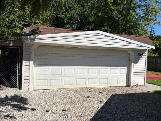 4837 Willowbrook Drive Property Photo 4