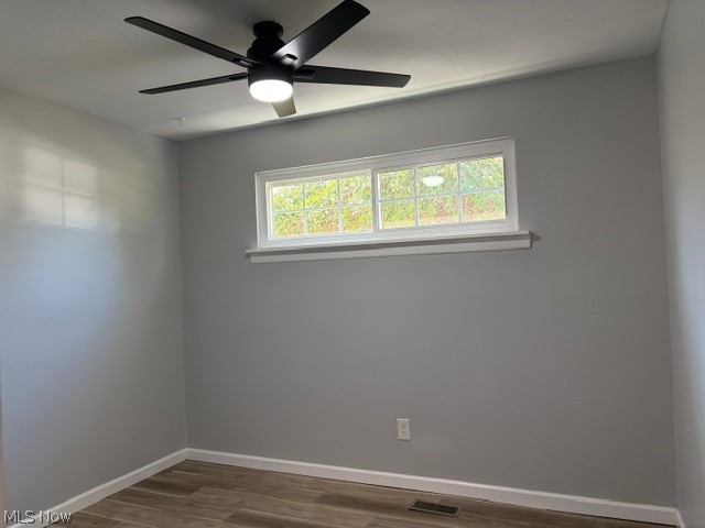 4837 Willowbrook Drive Property Photo 13