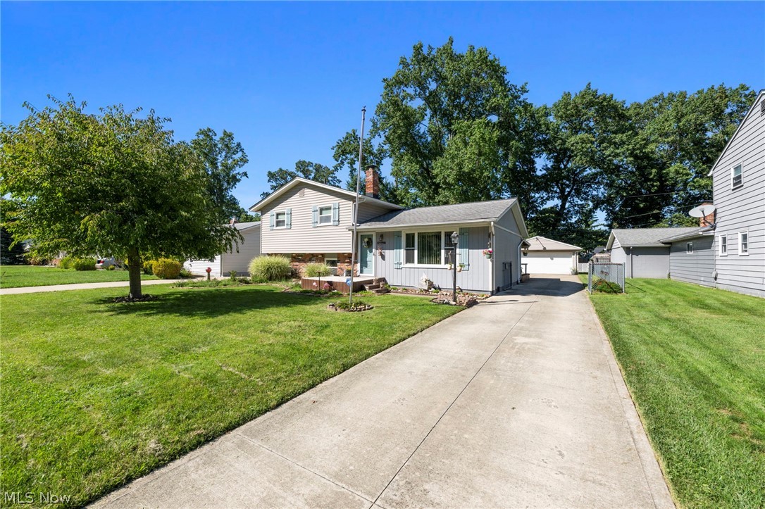 38233 Parkway Boulevard Property Photo 1