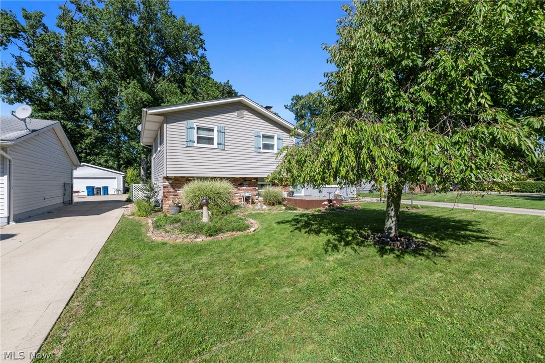 38233 Parkway Boulevard Property Photo 3
