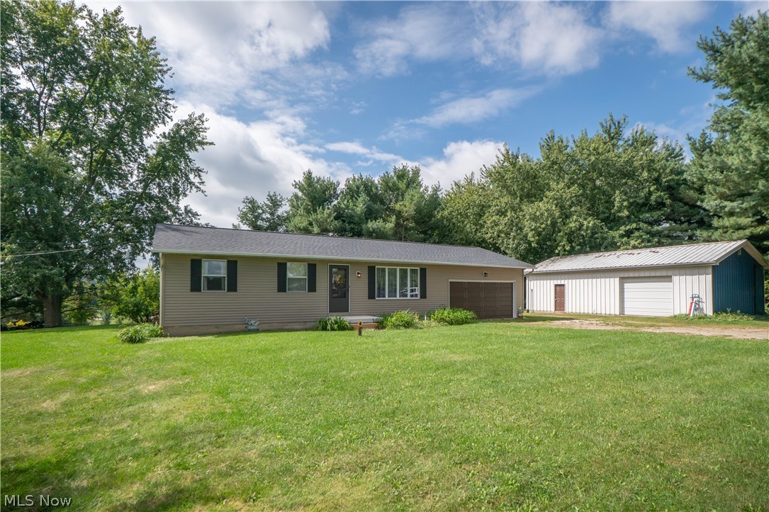 8835 Dover Road Property Photo 1