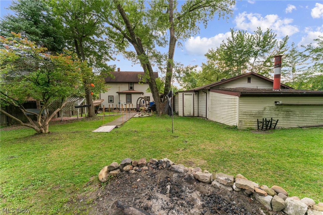 344 Mahoning Avenue Property Photo 4
