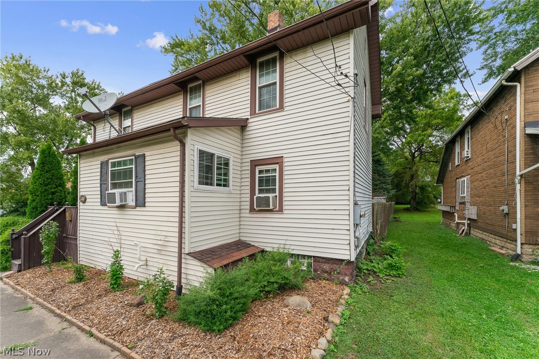 344 Mahoning Avenue Property Photo 5