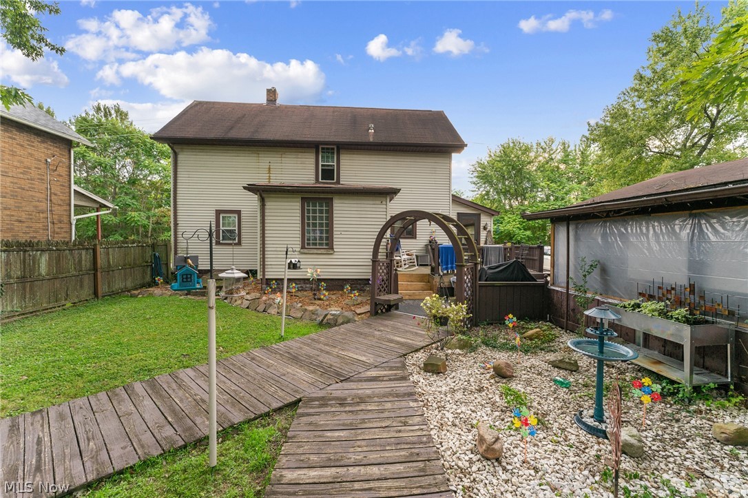 344 Mahoning Avenue Property Photo 8