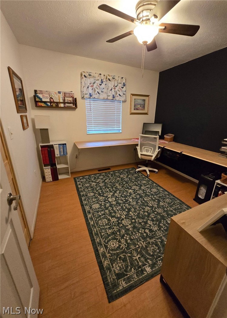 1576 Suzanne Circle Property Photo 16