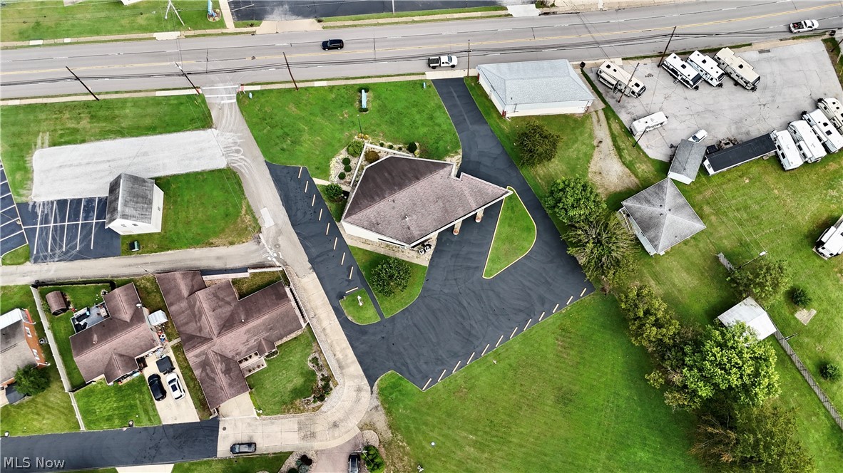 1925 Washington Boulevard Property Photo 4