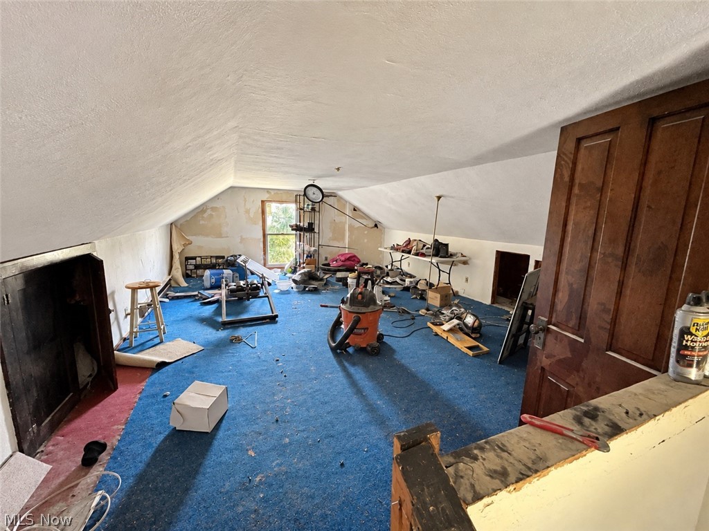 3404 Lincoln Street E Property Photo 18