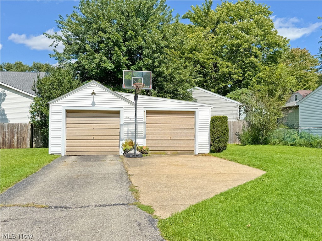 144 Argyle Avenue Property Photo 3