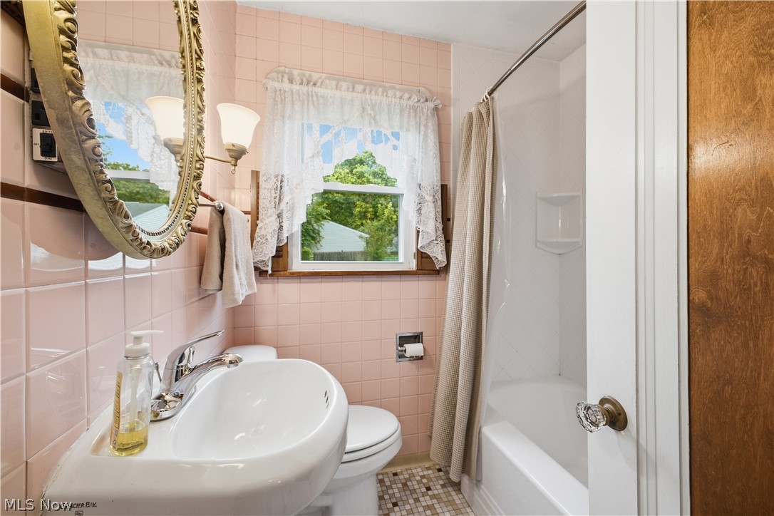 144 Argyle Avenue Property Photo 15