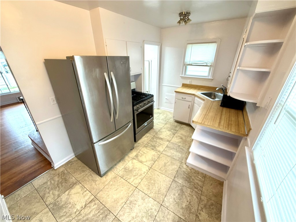 7502 Arden Road Property Photo 5