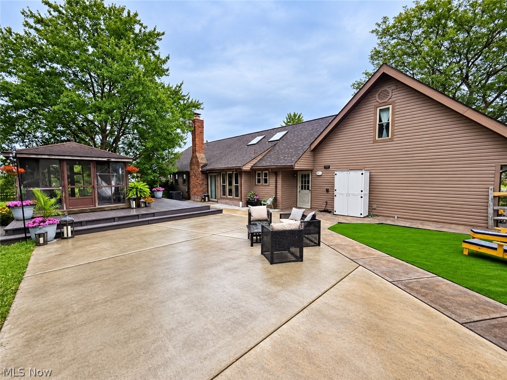 1102 E Garfield Road Property Photo 40