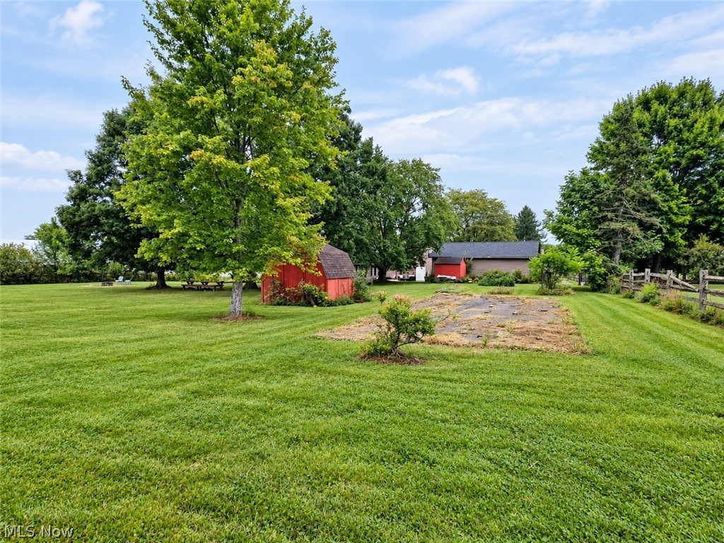 1102 E Garfield Road Property Photo 44