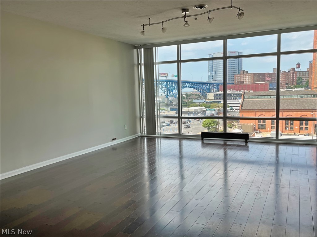 1237 Washington Avenue 706 Property Photo 7