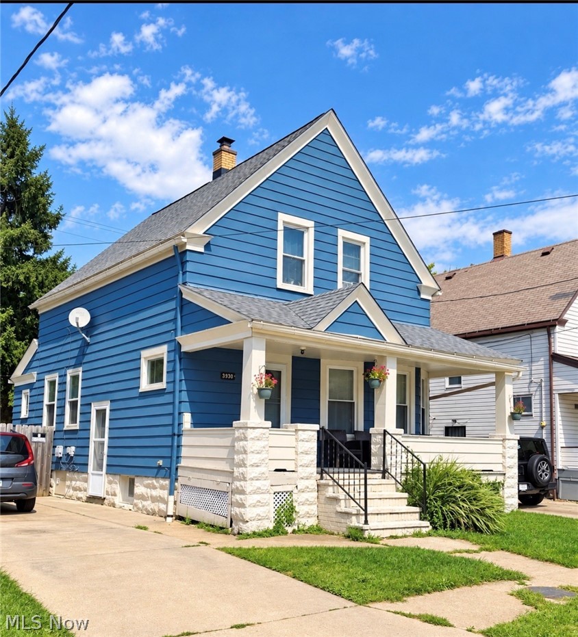 3930 Poe Avenue