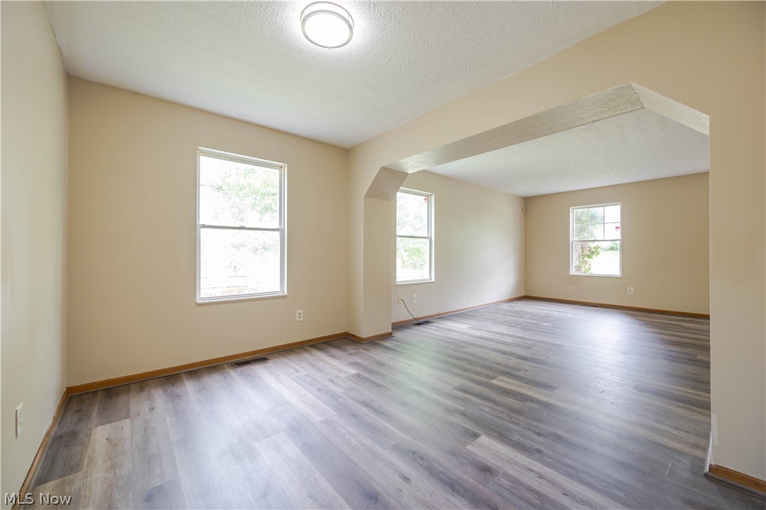 1404 Lakeview Road Property Photo 7