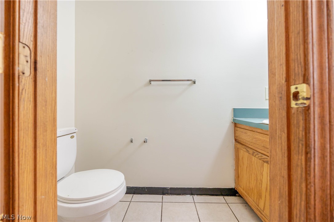 1404 Lakeview Road Property Photo 9