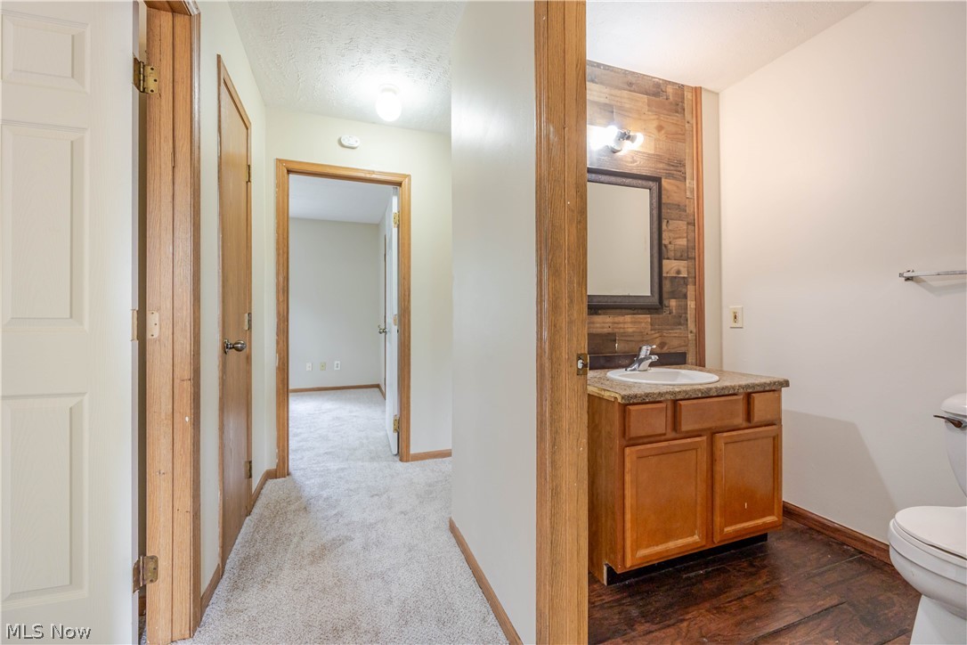 1404 Lakeview Road Property Photo 13